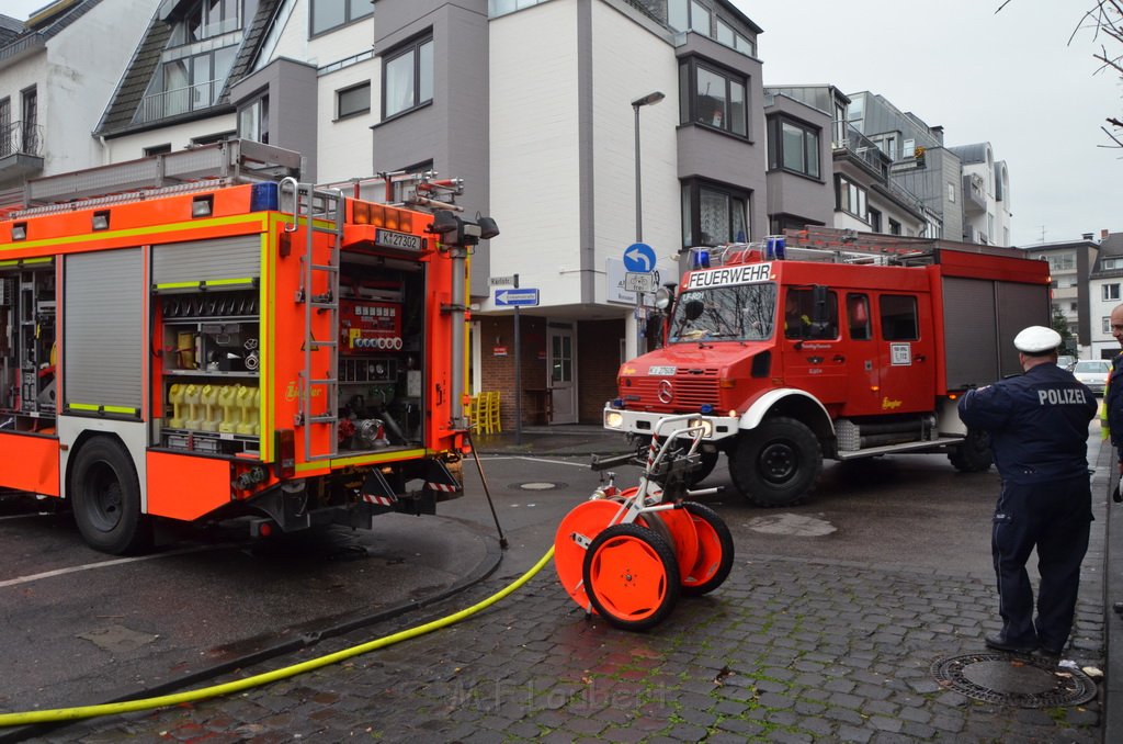 Feuer 3 Zum Treppchen Koeln Rodenkirchen Kirchstr Steinstr P305.JPG - Miklos Laubert